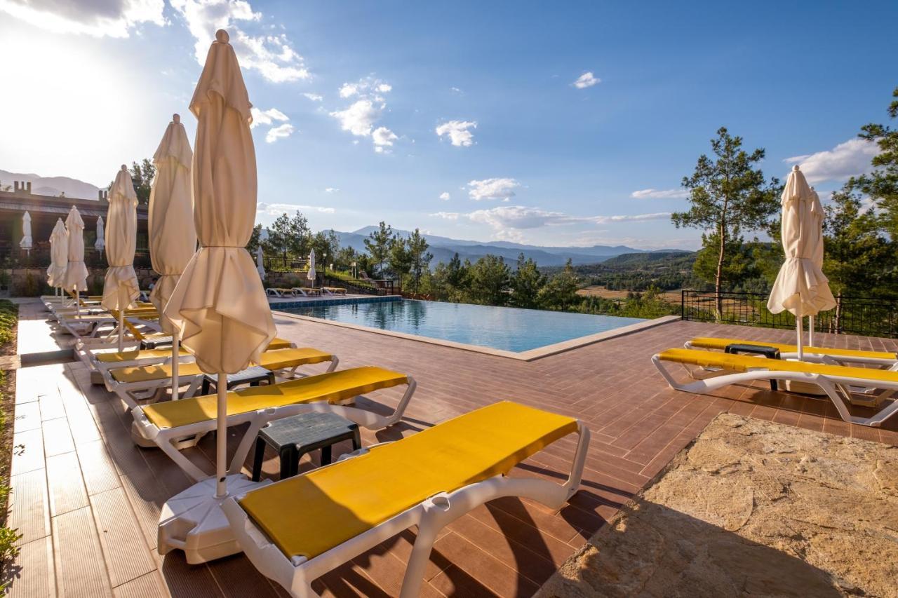 Maison Green Hill Hobbit Villas & Boutique Hotel Antália Exterior foto