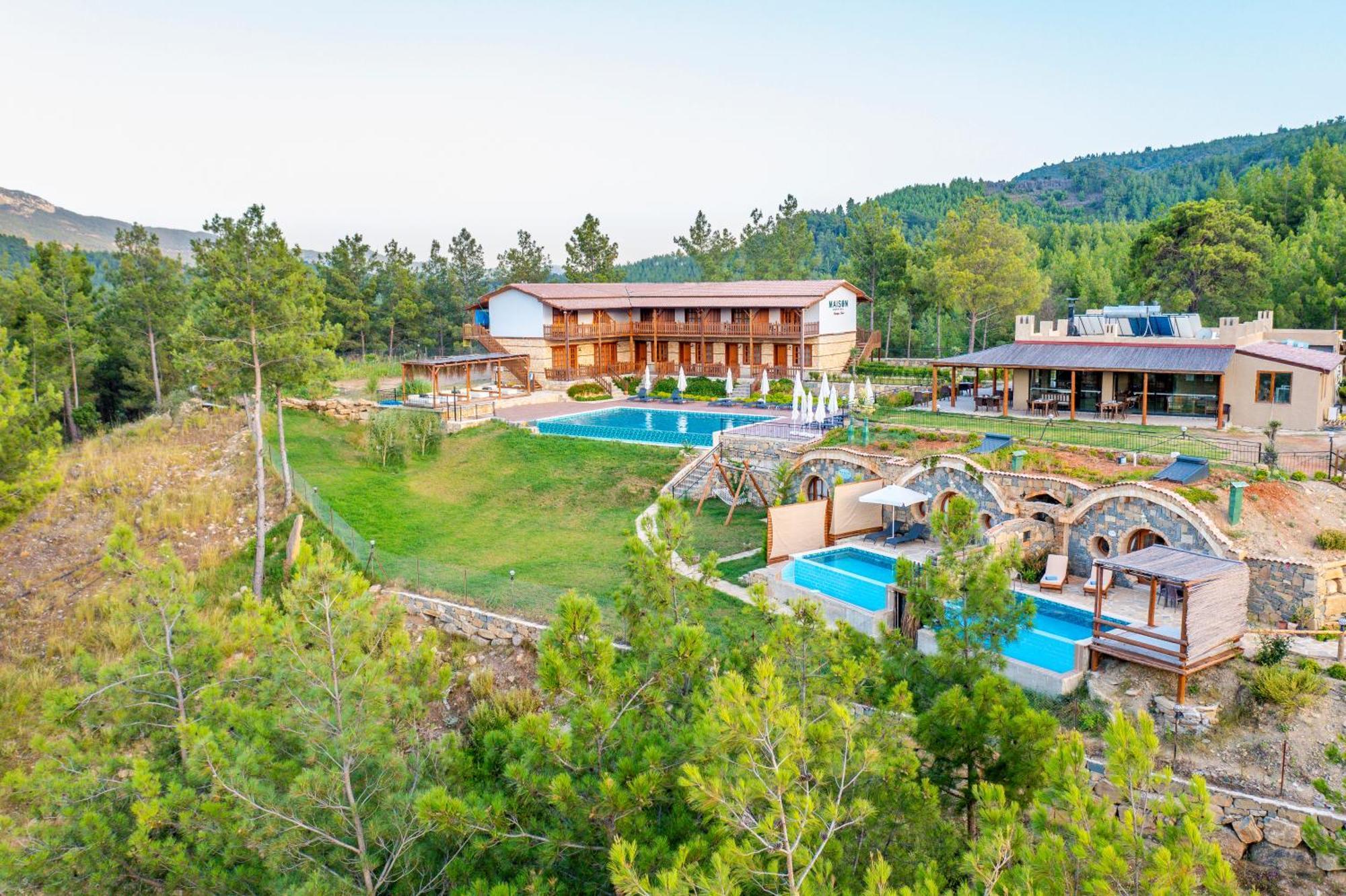 Maison Green Hill Hobbit Villas & Boutique Hotel Antália Exterior foto